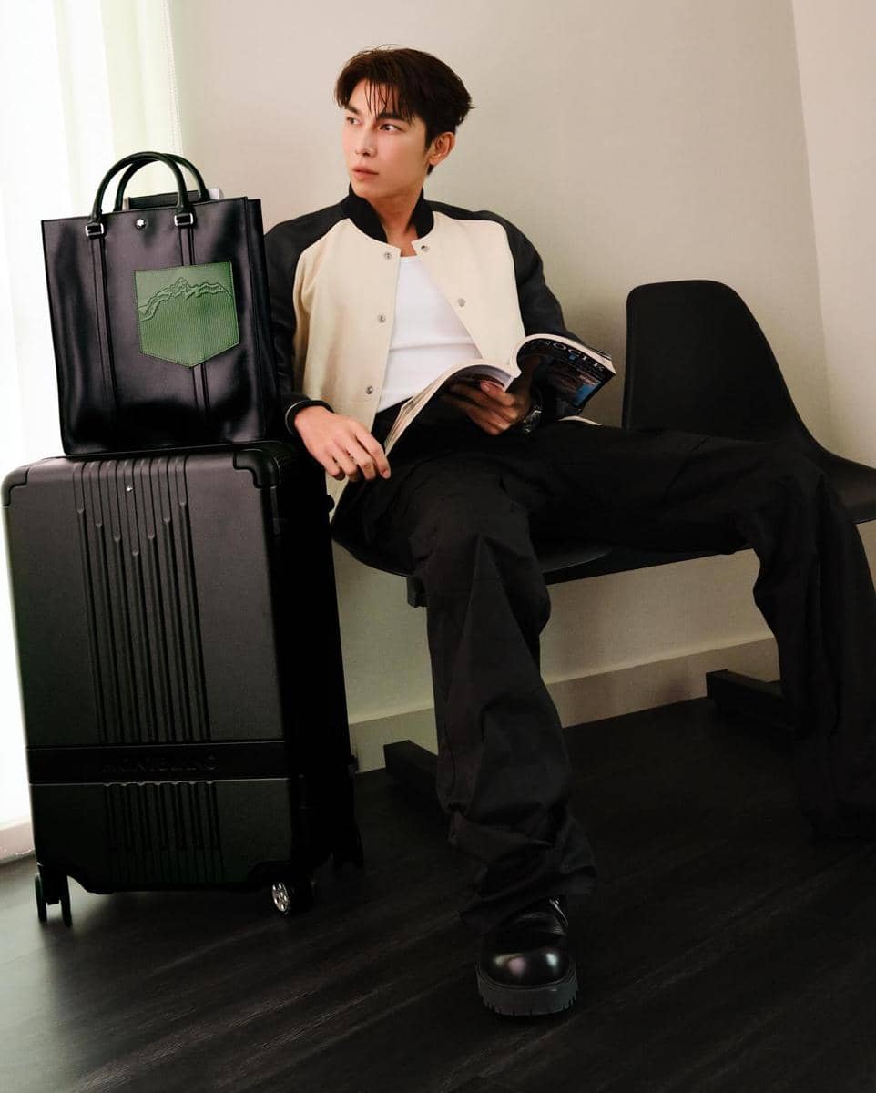 Gaya ala Mew Suppasit
