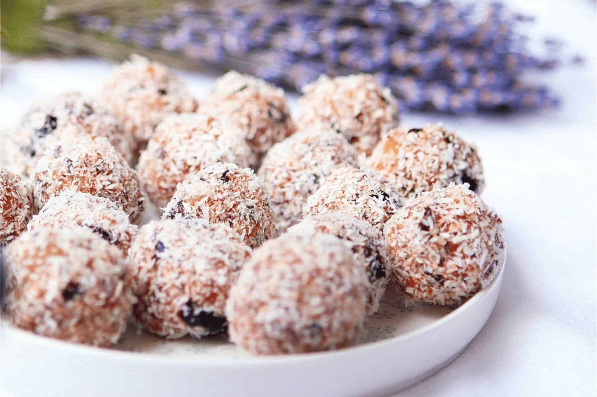 ilustrasi truffle oreo peppermint