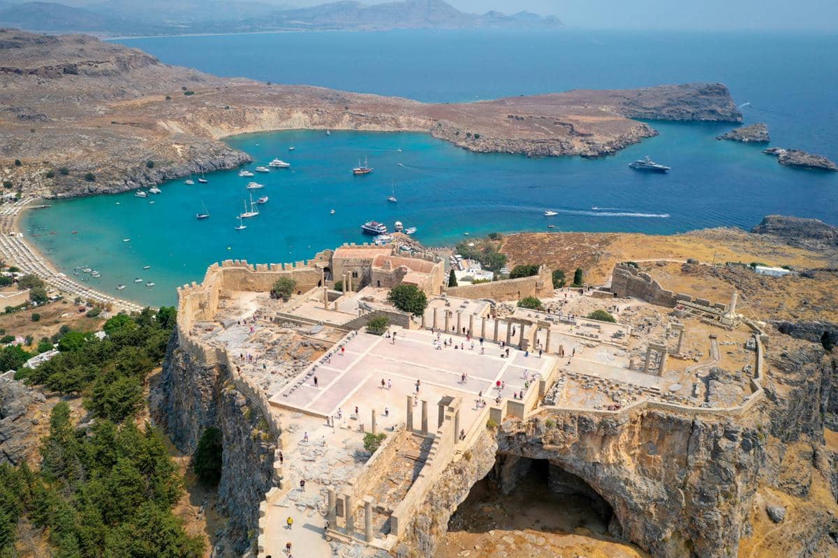 ilustrasi Pulau Rhodes