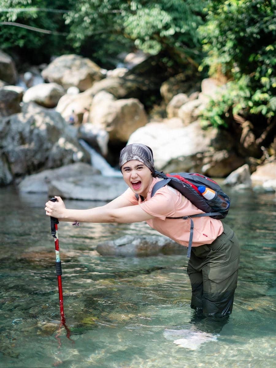 Tissa Biani trekking di Sentul Bogor