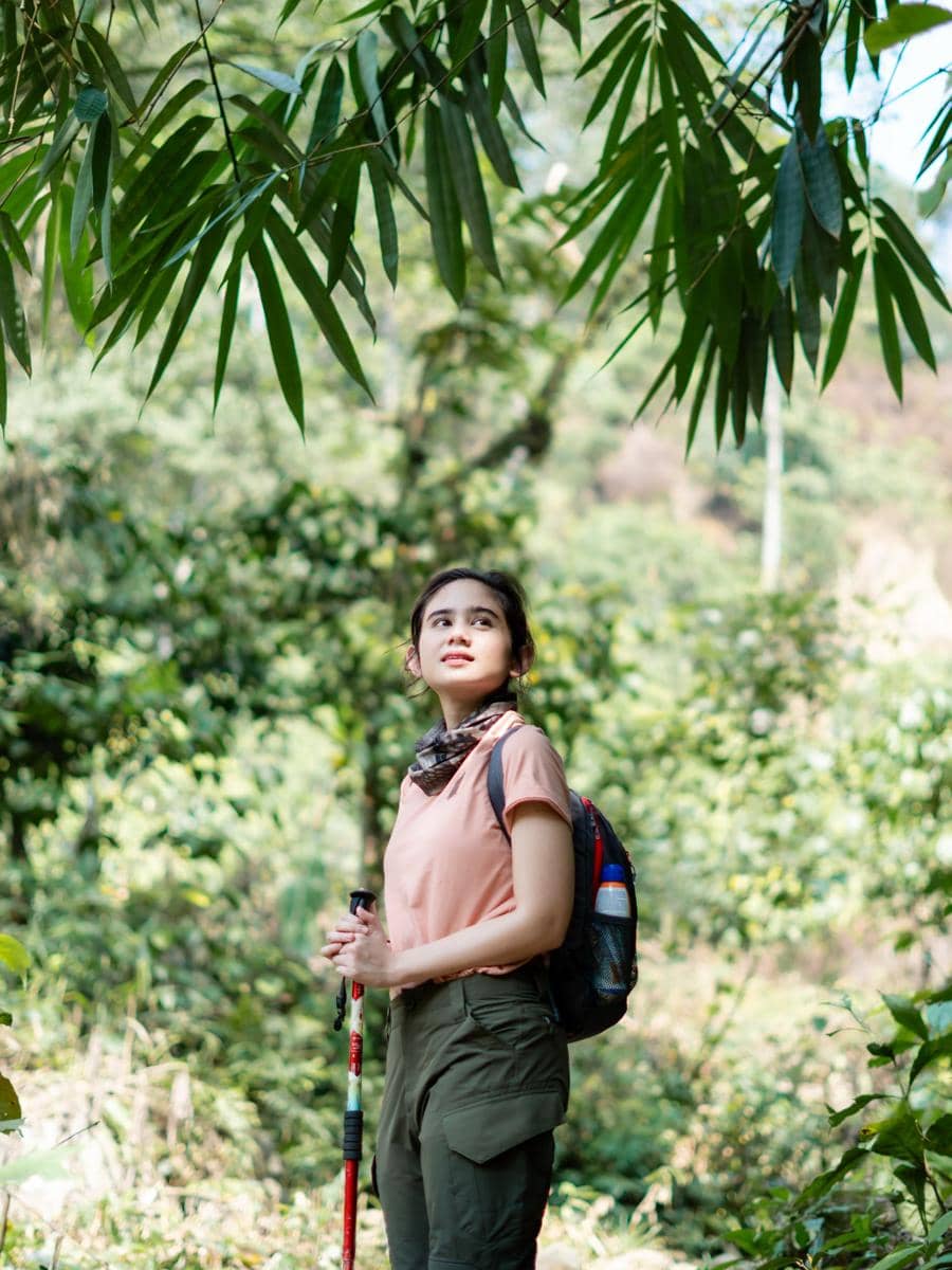 Tissa Biani trekking di Sentul Bogor