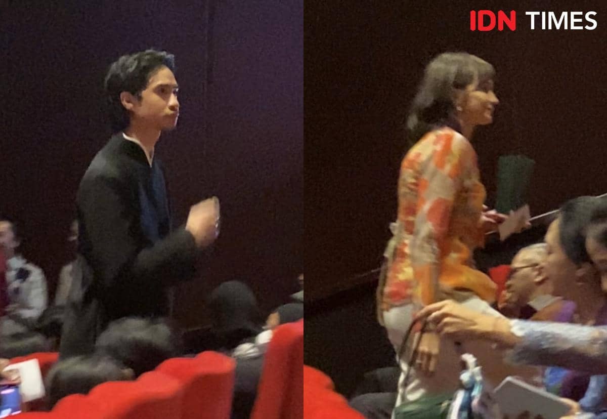 Suasana konferensi pers pemutaran film pendek Jalan Pulang di XXI Plaza Indonesia dengan para tamu duduk di kursi bioskop merah.