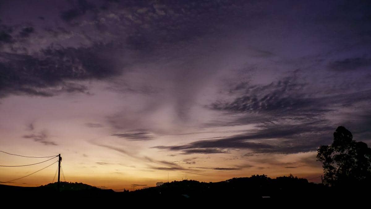 Potret malam hari di Kampala, Uganda