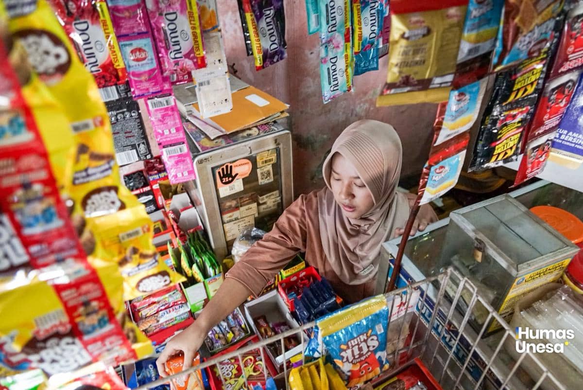 Kisah Zahira, Difabel Daksa yang Menembus Unesa