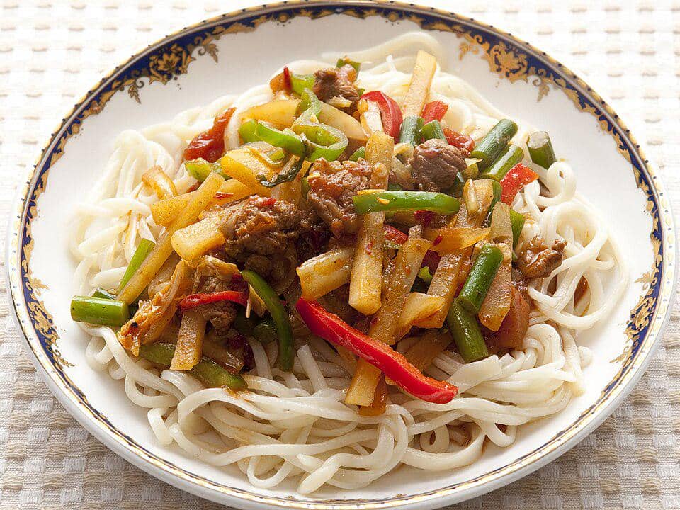 Resep Laghman, Olahan Mi Daging Tomat yang Menggugah Selera