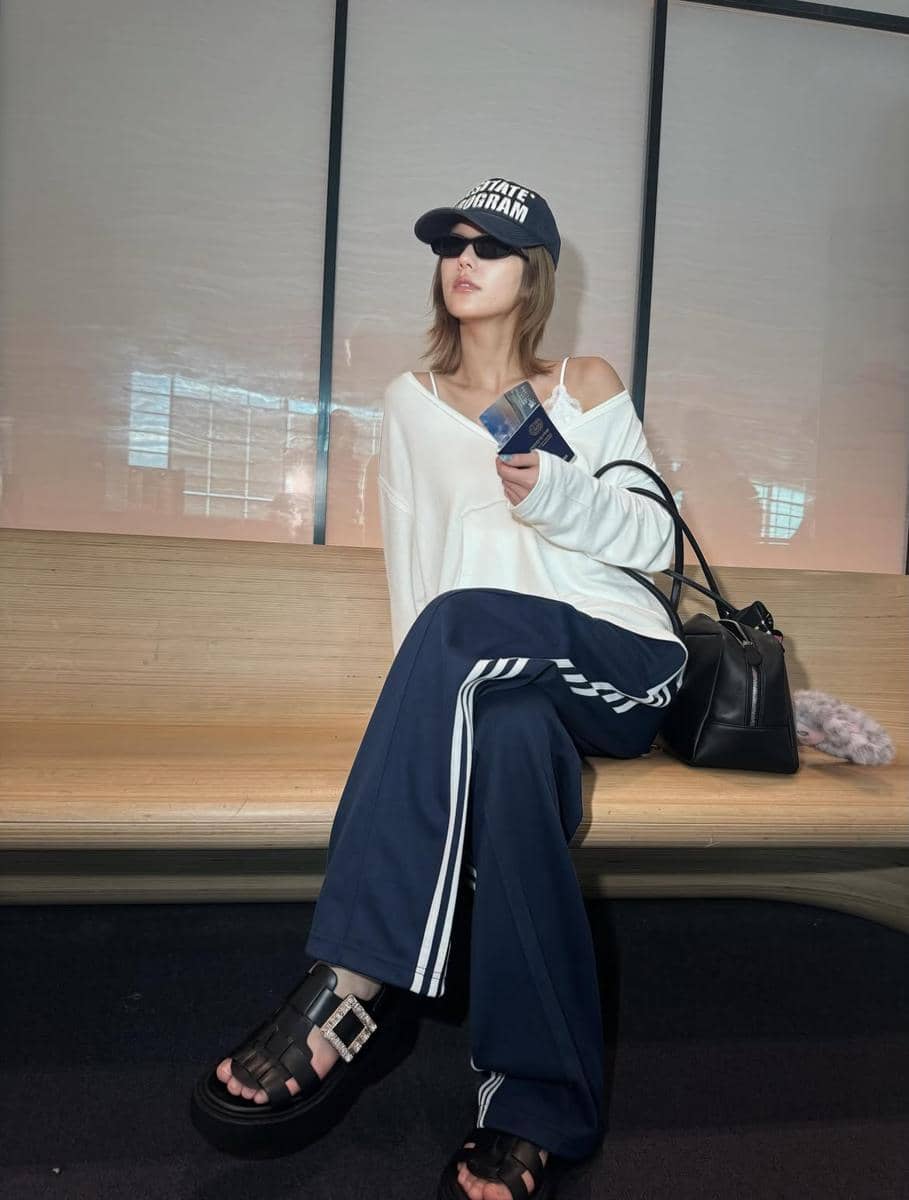 gaya fashion boyish Yeji ITZY