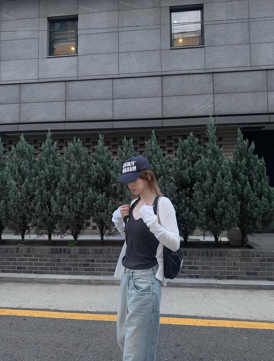 gaya fashion boyish Yeji ITZY