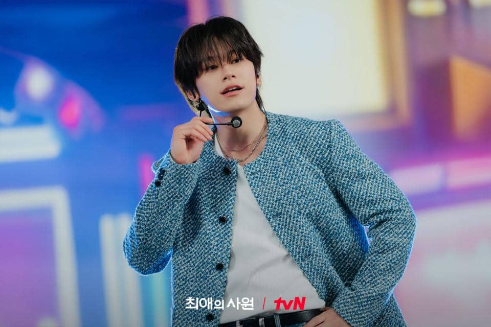 Potongan adegan promosi drama My Bias, My Boss yang dirilis oleh tvN untuk memperkenalkan serial tersebut.