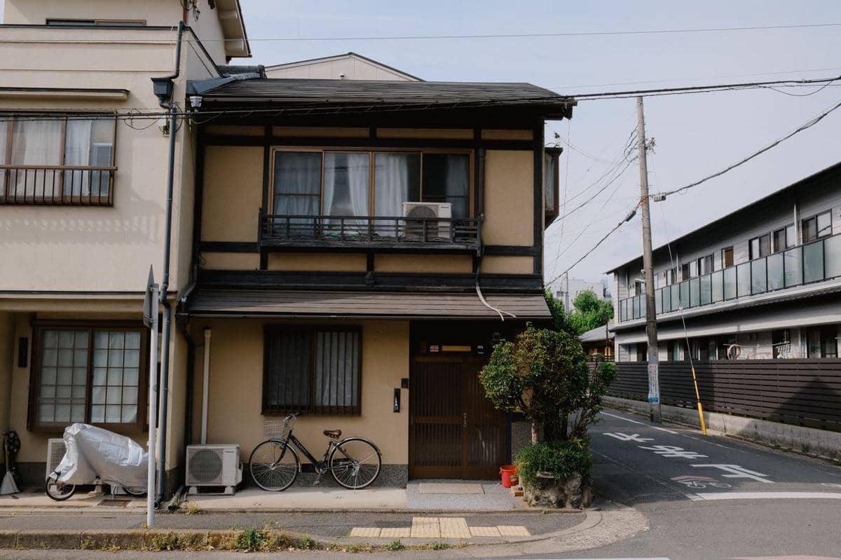 ilustrasi rumah di Jepang