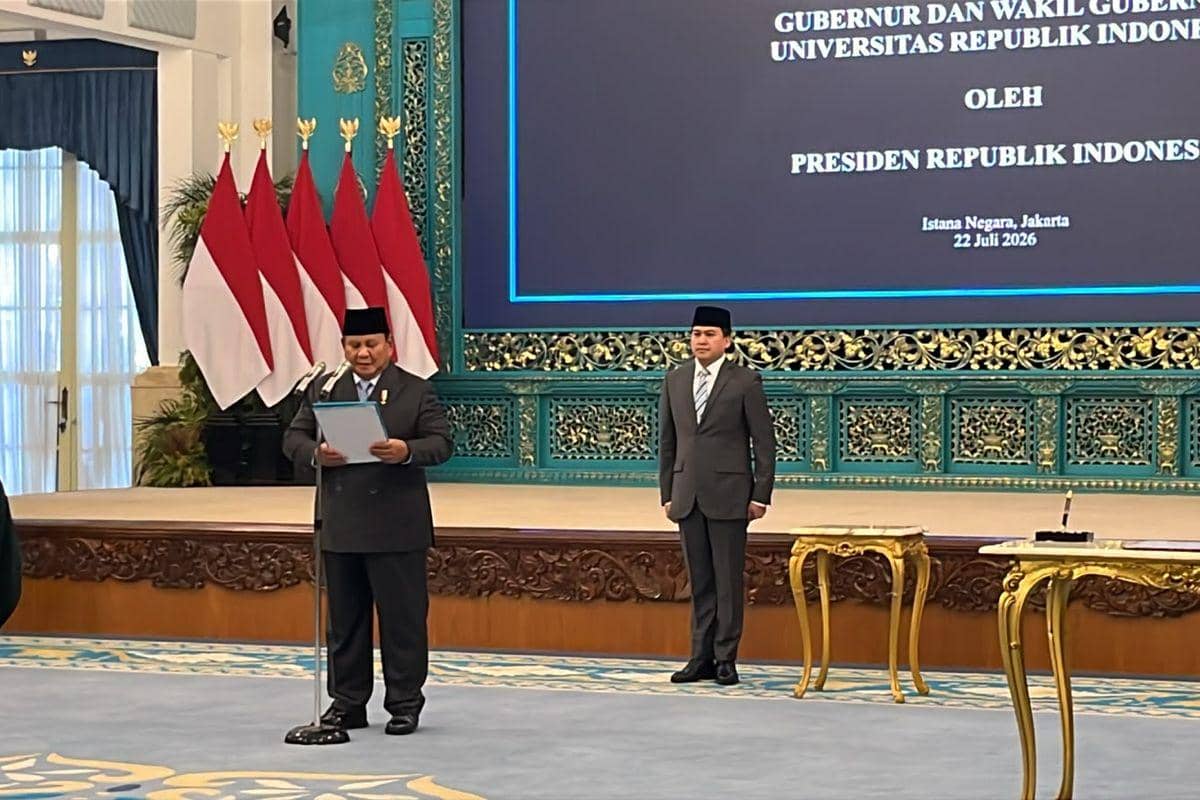Presiden RI Prabowo Subianto melantik pimpinan Universitas Republik Indonesia di Istana Negara, Jakarta, Rabu (22/7/2026)
