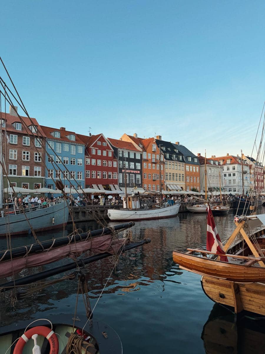 Keluarga Nikita Willy saat liburan di Denmark