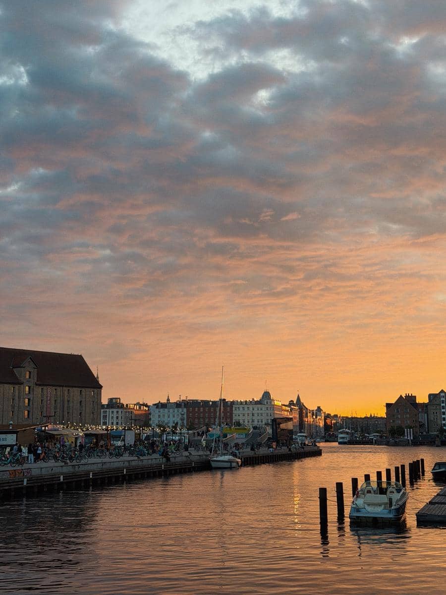 Keluarga Nikita Willy saat liburan di Denmark