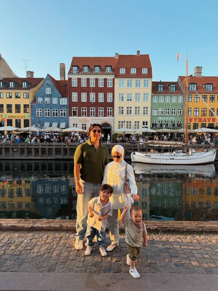 Keluarga Nikita Willy saat liburan di Denmark