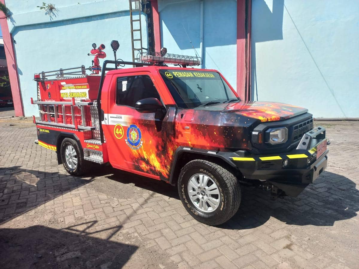 damkar, mobil damkar, damkar semarang