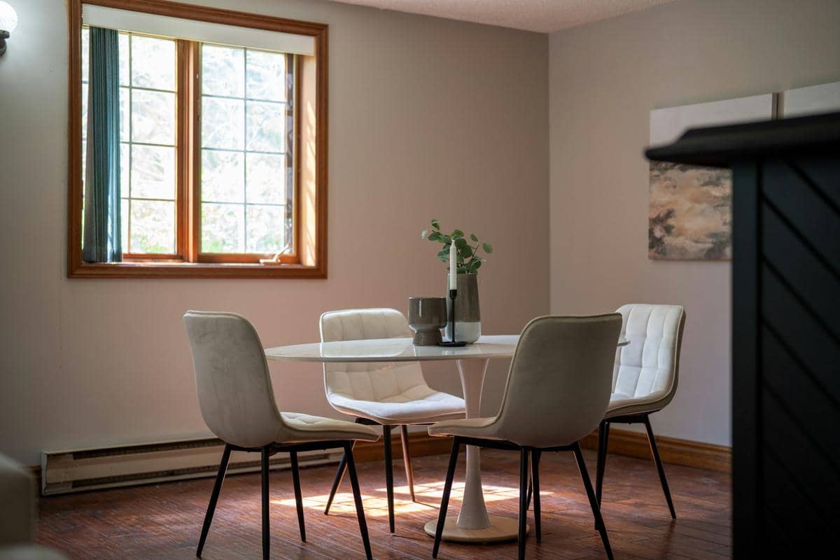 5 Kesalahan Desain yang Bikin Rumah Terasa Panas dan Pengap, Hindari!