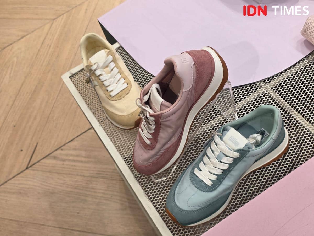 Koleksi FitFlop x Pantone bertajuk The Colour of Comfort di PIM 3, Jakarta