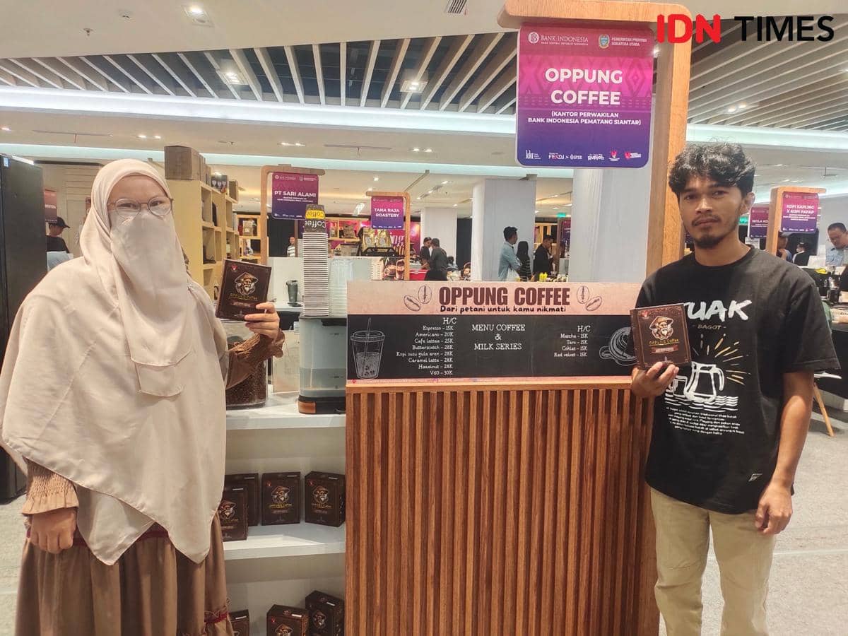 Kisah Loli Buka Oppung Coffee dari Ladang Sidamanik untuk Pecinta Kopi