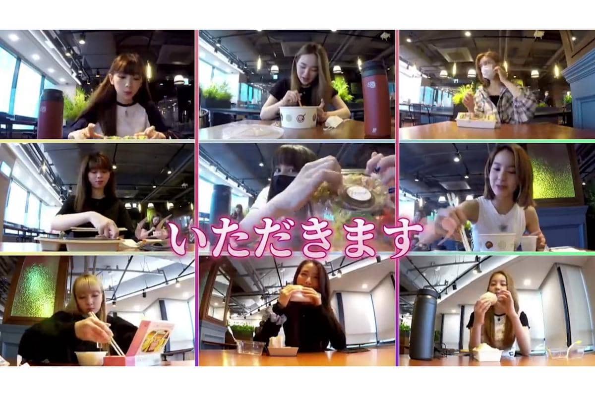 member NiziU terlihat menyantap hidangan makan siang yang sesuai selera mereka masing-masing