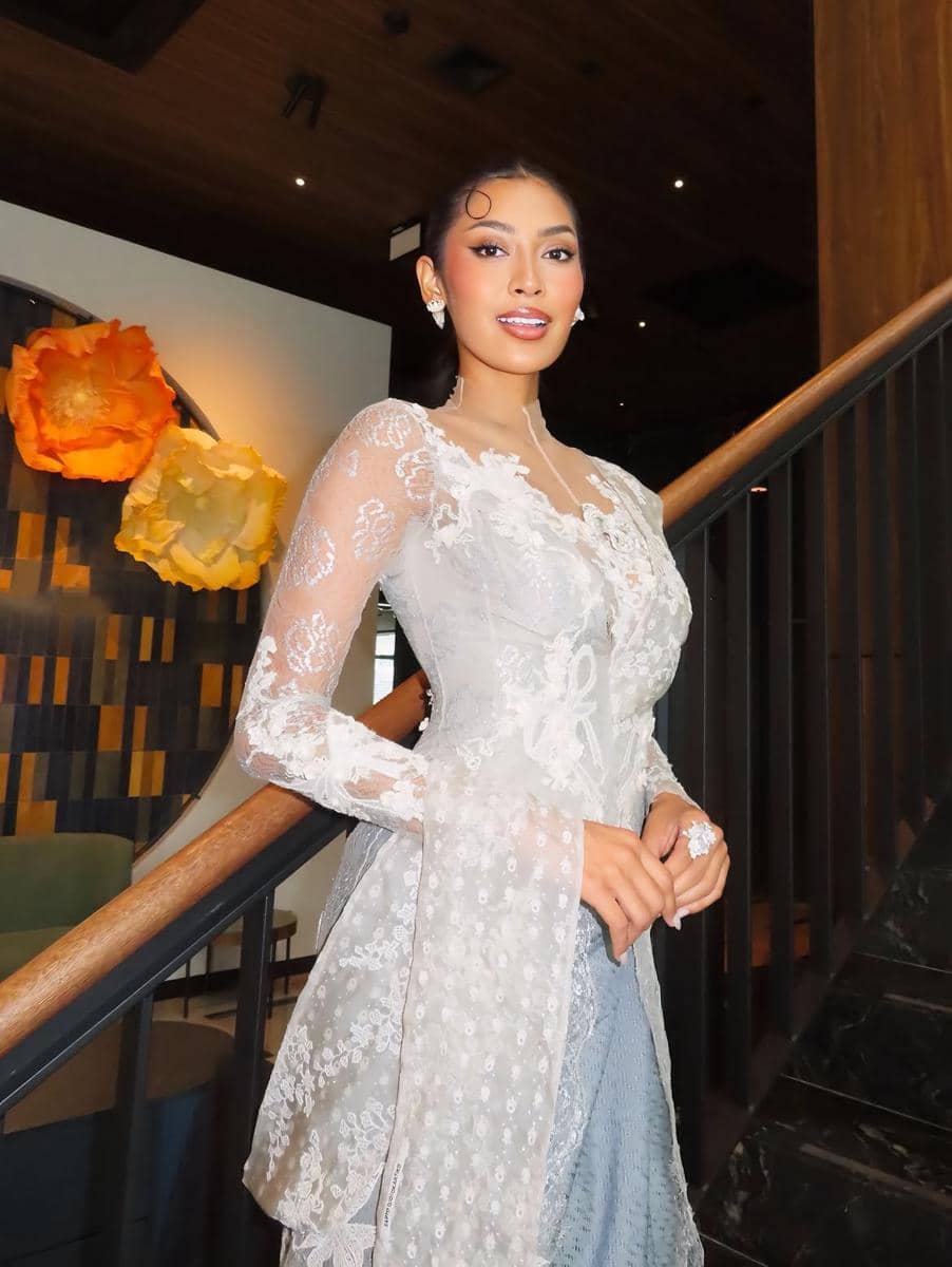 Potret Agnes Rahajeng Rayakan Hari Kebaya Nasional di Miss Supranational 2026