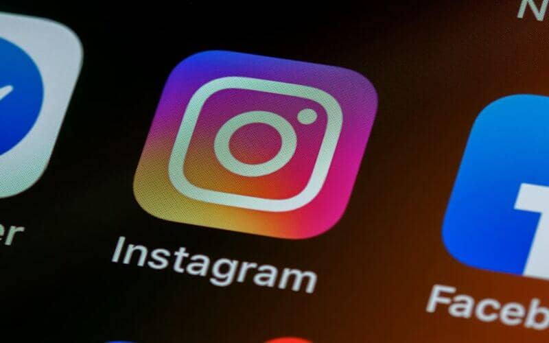 ilustrasi aplikasi Instagram