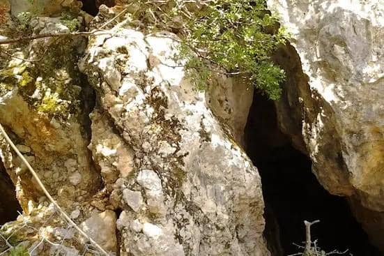 Loizos Cave