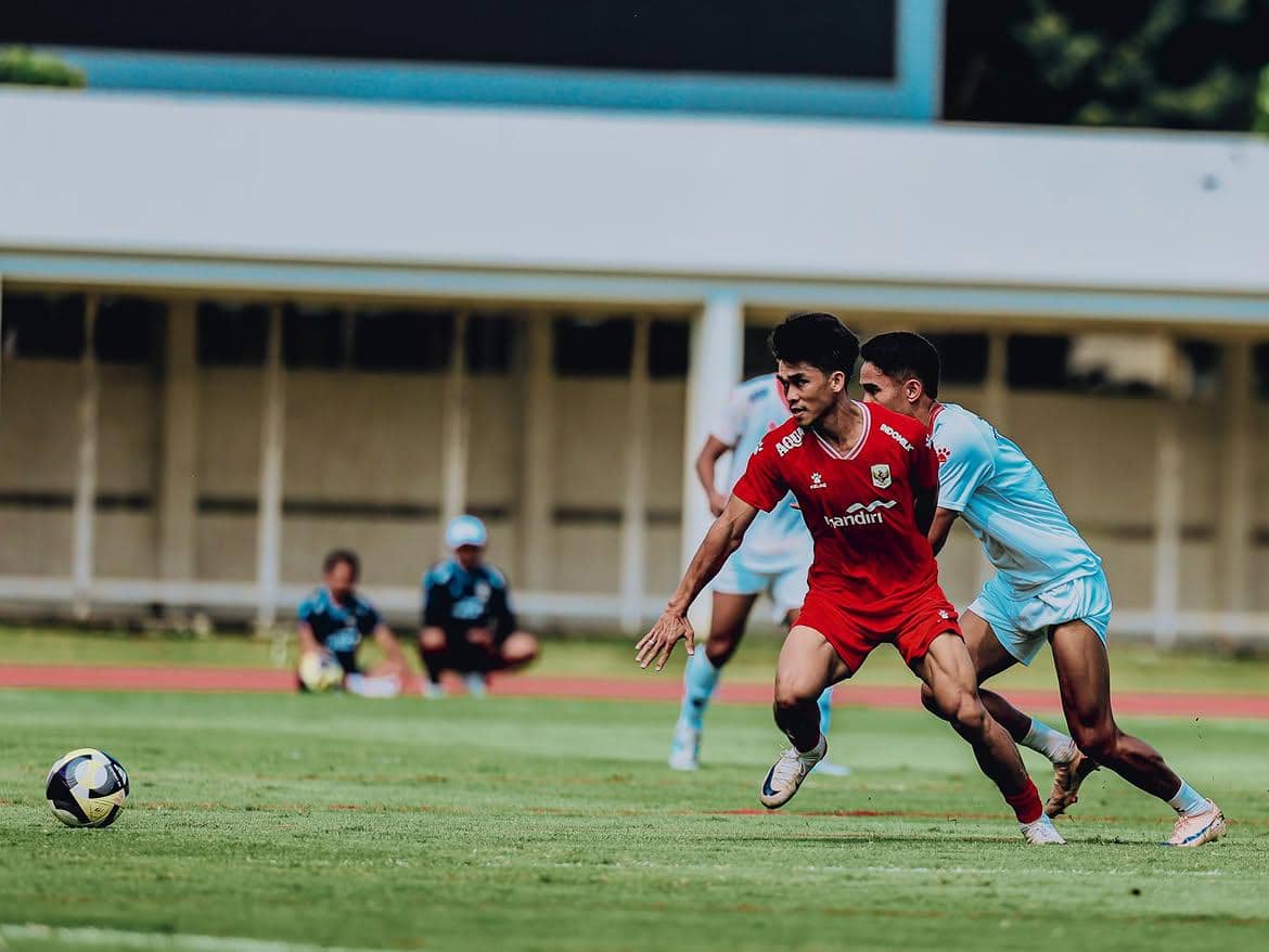 Pemain PSM Makassar, Rizky Eka Pratama, dalam pemusatan latihan Timnas Indonesia.