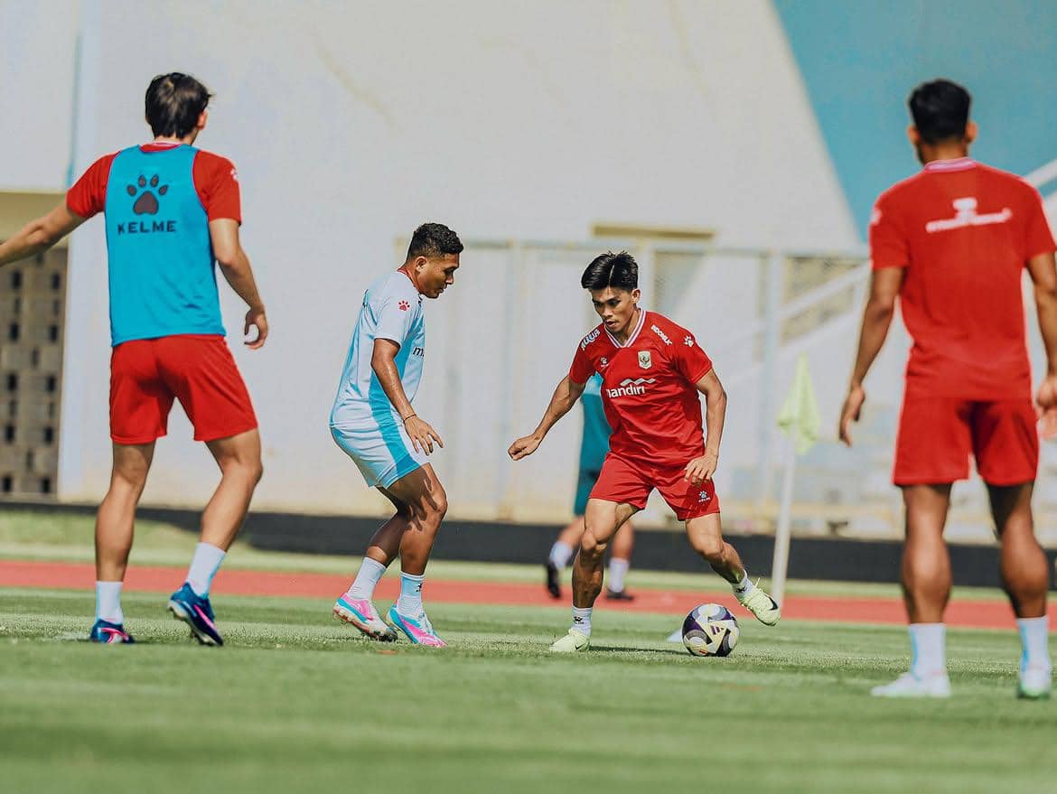 Pemain PSM Makassar, Rizky Eka Pratama, dalam pemusatan latihan Timnas Indonesia.