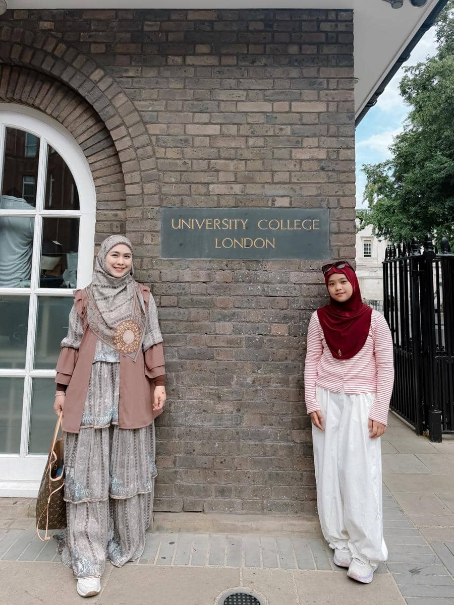 Oki Setiana Dewi ajak Maryam ke University College London