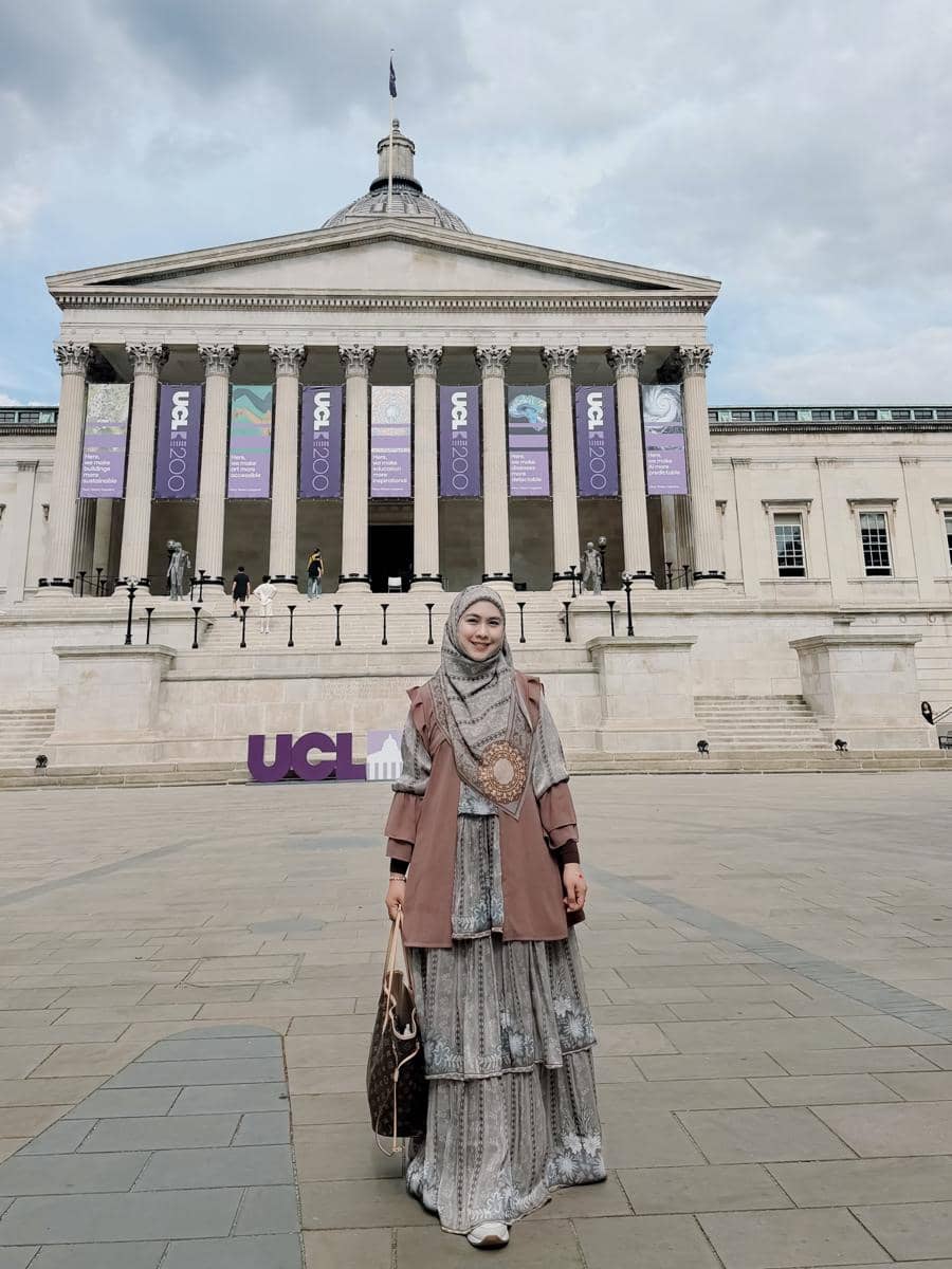 Oki Setiana Dewi ajak Maryam ke University College London