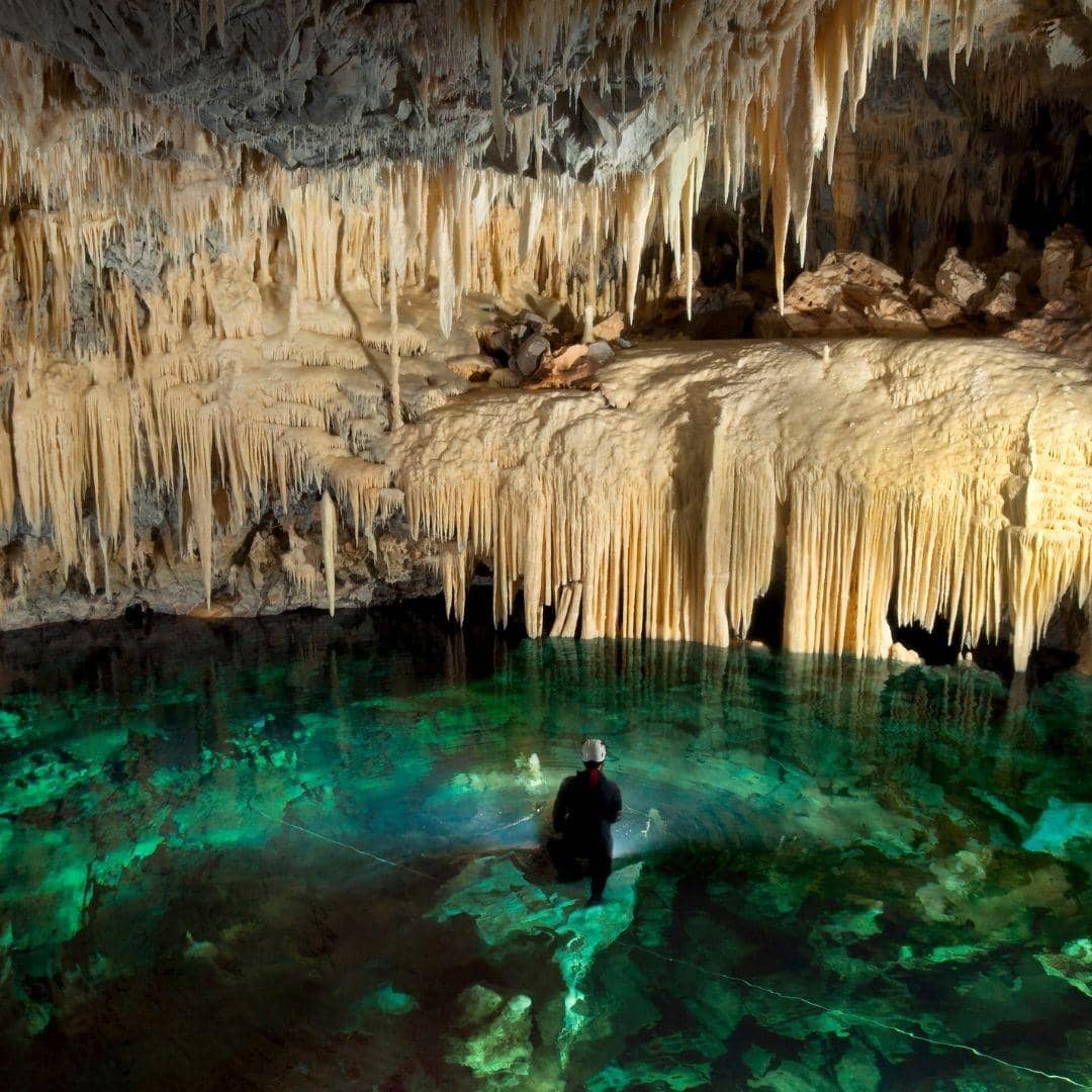 Diros Cave 