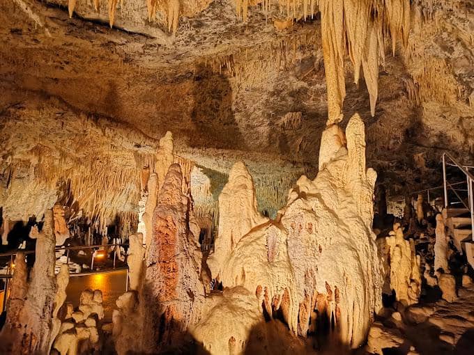 Kapsia Cave 