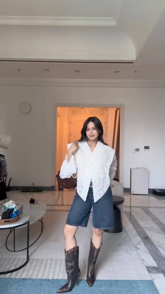 kebaya Maudy Ayunda