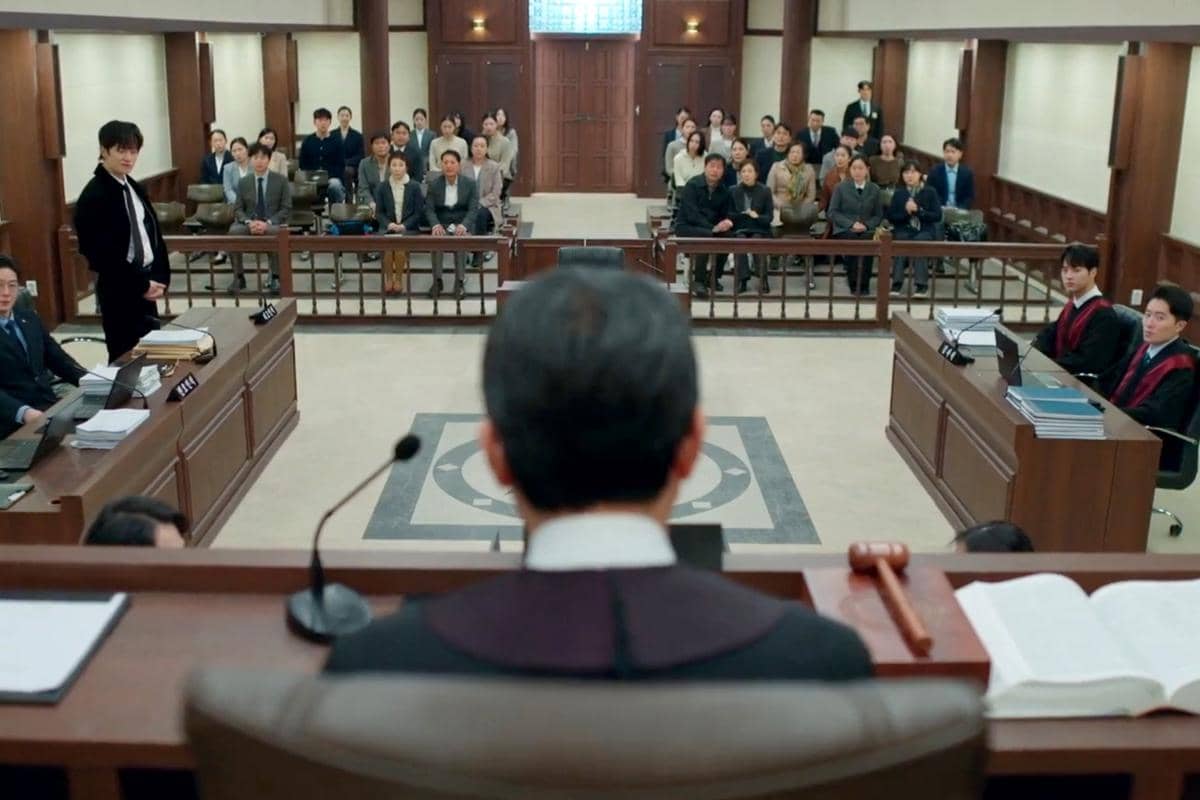 Cuplikan adegan drama Korea Spooky in Love produksi tvN dalam materi promosi serial televisi tersebut.