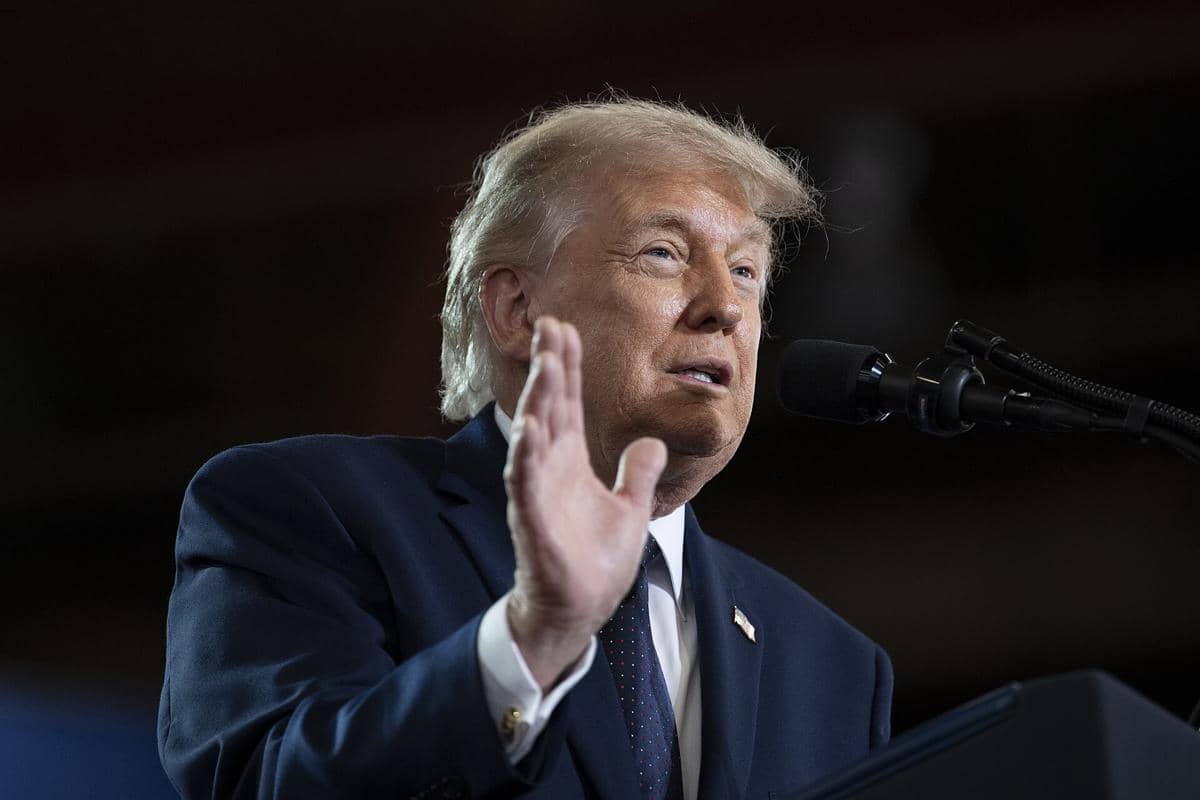 Stok Rudal Menipis, Trump Tak Jadi Tingkatkan Serangan ke Iran