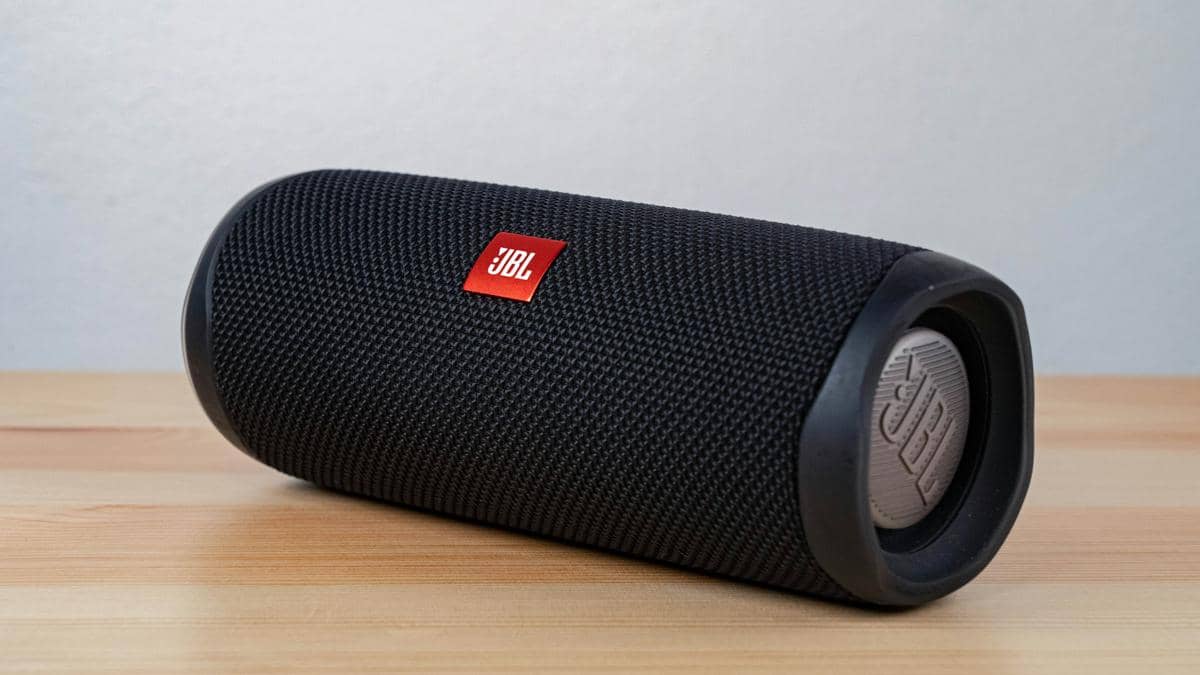ilustrasi speaker