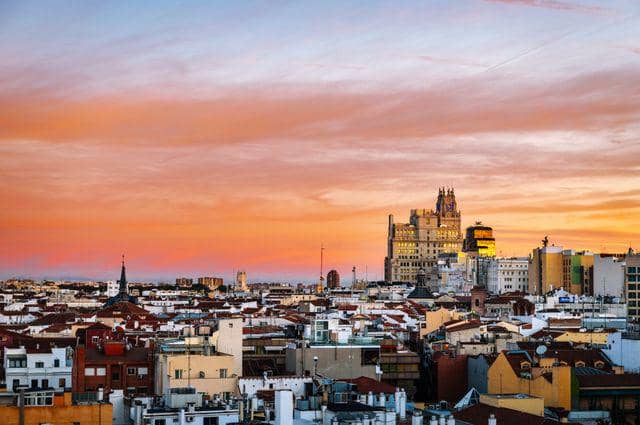 Pemandangan sunset di Madrid