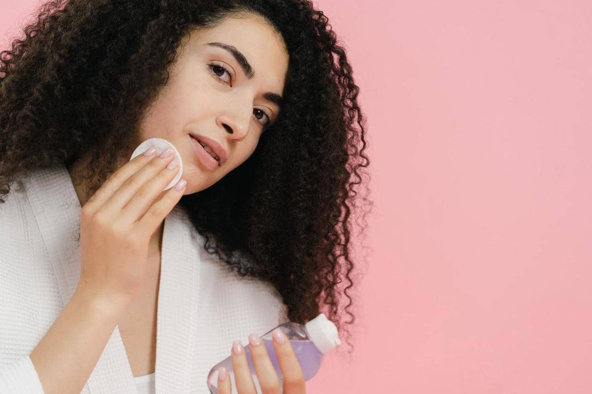 3 Rekomendasi Micellar Water Brand Lokal Tanpa Kandungan Parfum