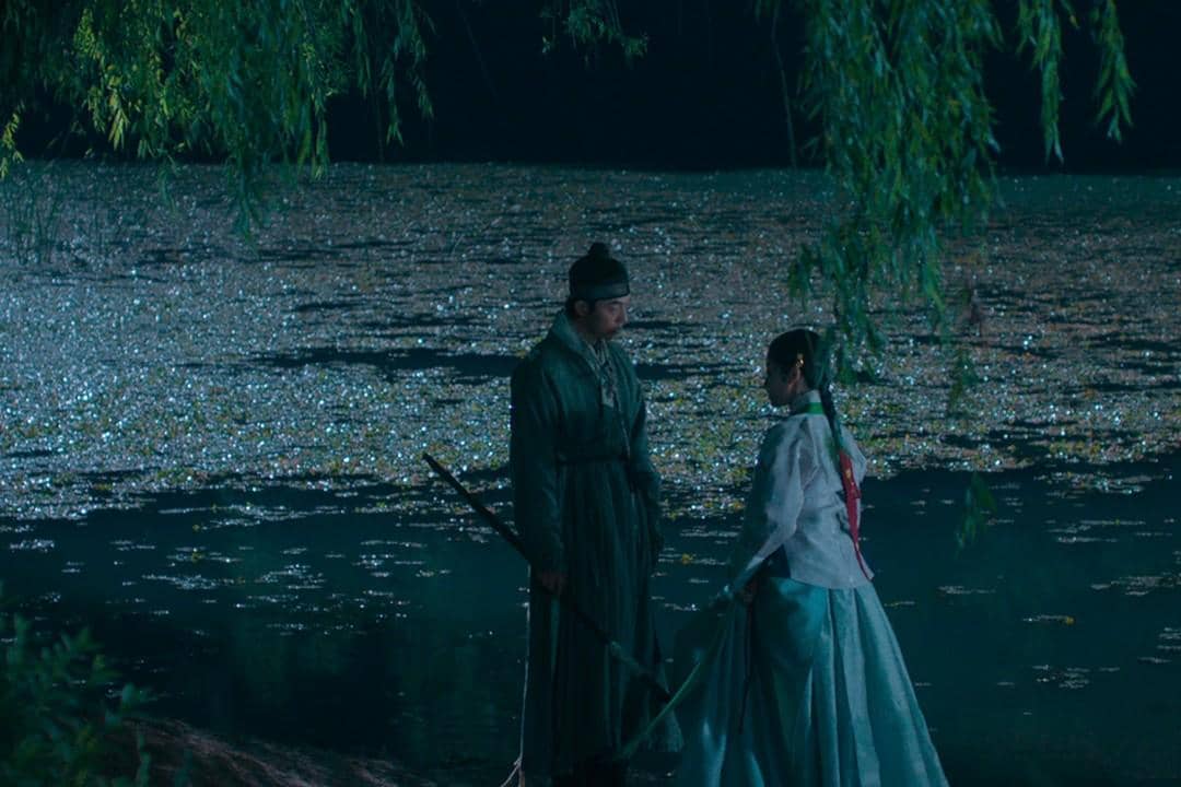Cuplikan adegan dari drama The East Palace yang diunggah melalui akun Instagram resmi Netflix Korea.