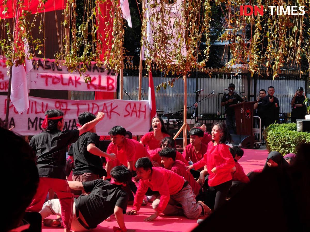 PDIP Gelar Aksi Teatrikal Peringati Peristiwa Kudatuli