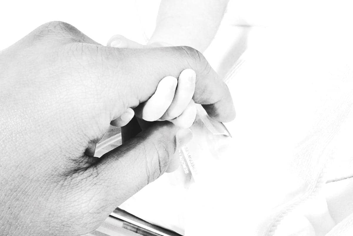 Istri Fiki Naki Melahirkan Anak Pertama (instagram.com/fikinakii)