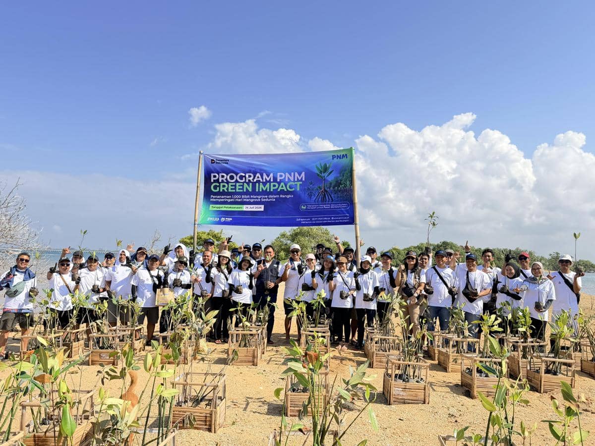 PNM Perkuat Komitmen ESG, Tanam 22 Ribu Mangrove di 18 Titik Pesisir
