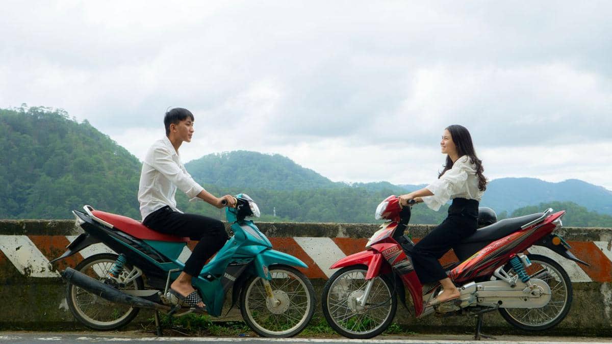 bawa motor sendiri-sendiri
