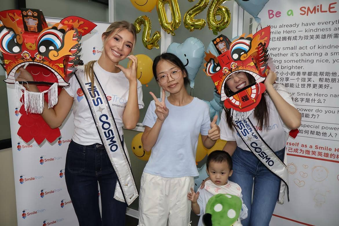 7 Potret Kompilasi Miss Cosmo 2026 saat Bertugas ke China