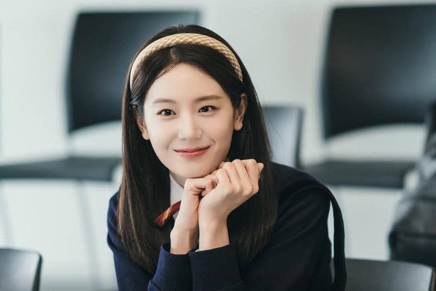 still cut drama Four Hands, Two Sonatas
