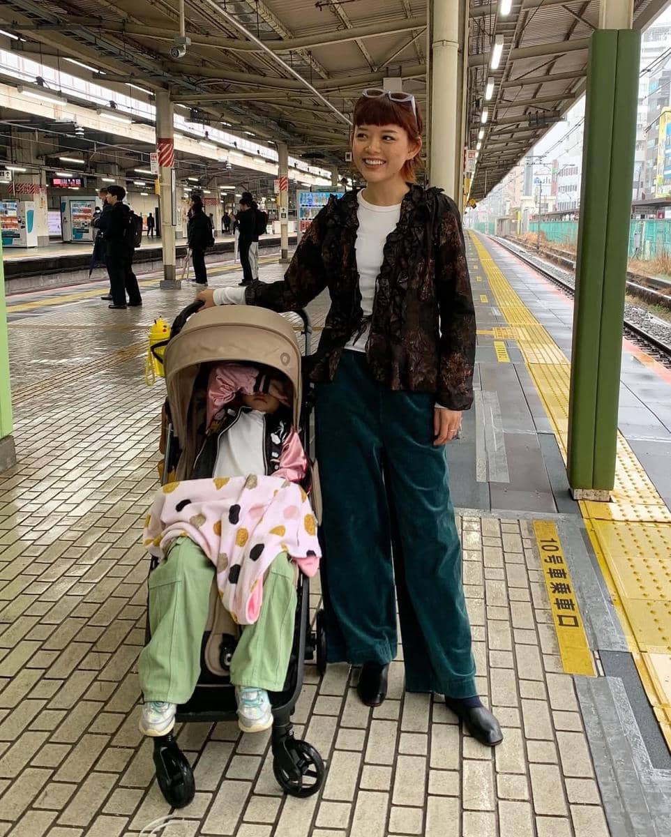 Y2K fashion Sonia Eryka yang cocok buat daily look