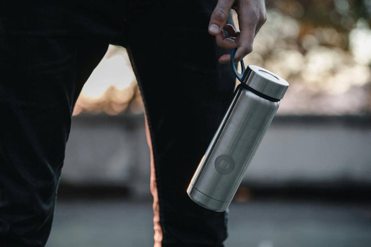ilustrasi botol stainless steel