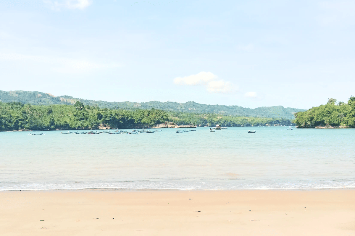 Pantai Mbrumbun, Tulungagung