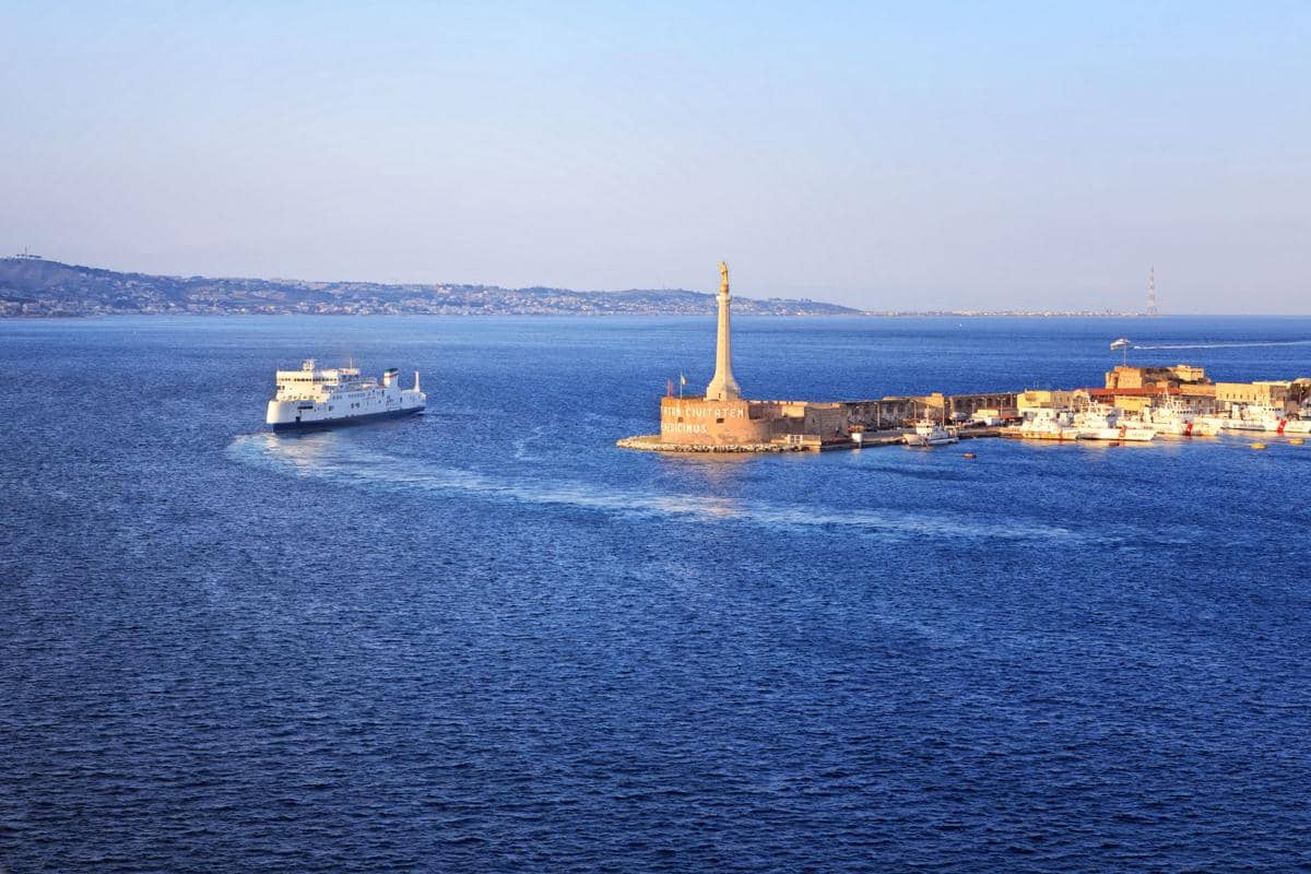 Selat Messina