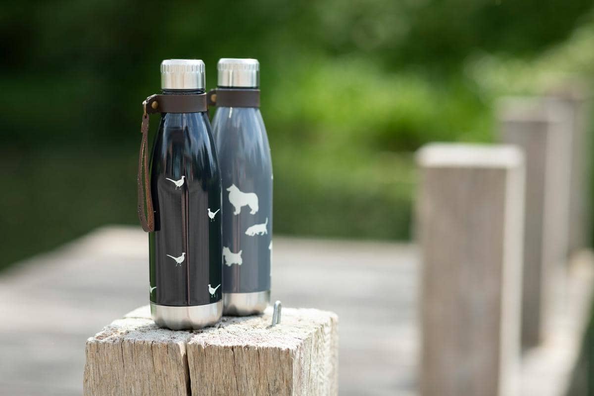 ilustrasi botol stainless steel 