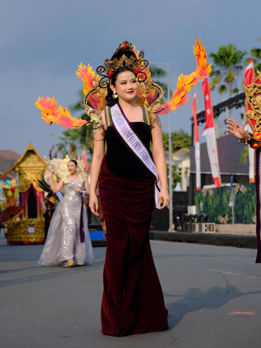 potret Puteri Indonesia di hari ketiga Jember Fashion Carnaval 2026